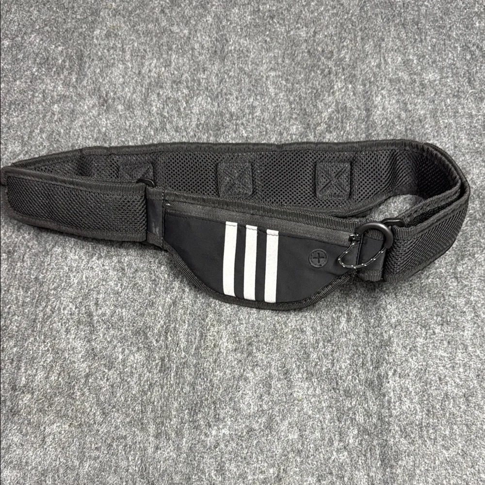 Adidas Black Running Belt Sleek Adjustable Accessory